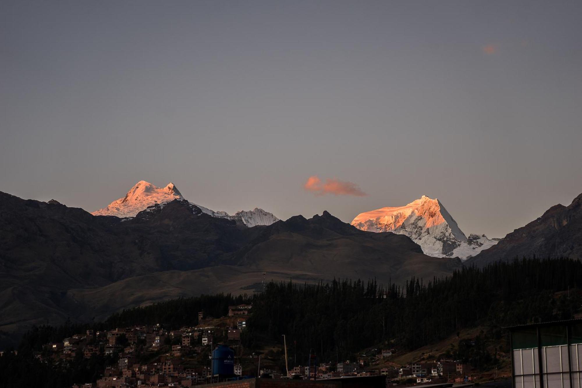 Aldos Guest House Huaraz  Exterior photo